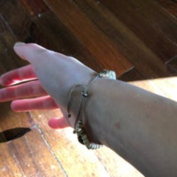 Stacked 4 layer bracelet adjustable - Picture 3 of 5